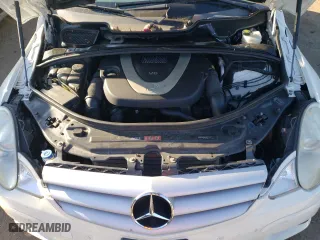 2010 Mercedes-Benz R-Class R 350 with VIN 4JGCB6FE4AA107654, listed as a Copart auction lot 77568694 with 123,995 mi miles and Salvage Title. Bid and sale history available at carsss.com. Image 12.