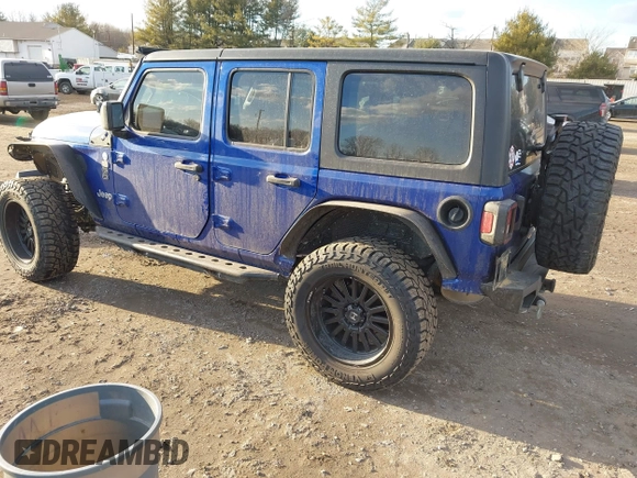 2020 Jeep Wrangler Unlimited Sport S z VIN 1C4HJXDN0LW347487, wystawiony jako IAAI lot #41449066 z przebiegiem 44 007 mil mil oraz . Historia ofert i sprzedaży dostępna na DreamBid. Obrazek 3.