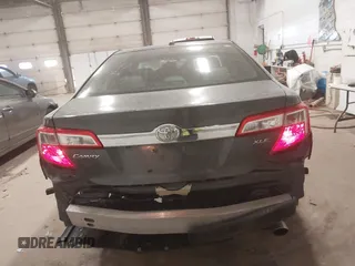 2013 Toyota Camry L with VIN 4T1BF1FK0DU644517, listed as a IAAI auction lot 41853704 with 144,490 mi miles. Bid and sale history available at carsss.com. Image 16.