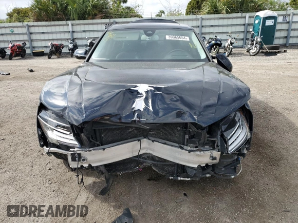 2015 Audi A8 4.0T with VIN WAUJ2AFD5FN013267, listed as a Copart auction lot 39065654 with 64,541 mi miles and . Bid and sale history available at DreamBid. Image 5.