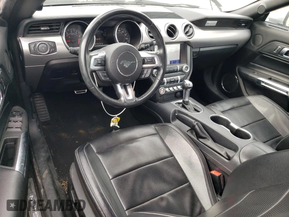 2021 Ford Mustang EcoBoost z VIN 1FATP8UH3M5106268, wystawiony jako Copart lot #56939595 z przebiegiem 114 877 mil mil oraz Szkoda całkowita • Salvage title. Historia ofert i sprzedaży dostępna na DreamBid. Obrazek 8.
