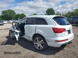 2015 Audi Q7 Premium Plus with VIN WA1LGAFE6FD029046, listed as a Copart auction lot 57629135 with 116,962 mi miles and Salvage title. Bid and sale history available at DreamBid. Image 2.