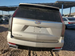 2022 Cadillac Escalade Premium Luxury z VIN 1GYS4CKL5NR169112, wystawiony jako Copart lot #45612055 z przebiegiem 43 772 mil mil oraz Szkody całkowita. Historia ofert i sprzedaży dostępna na DreamBid. Obrazek 6.