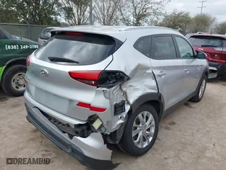 2019 Hyundai Tucson Value with VIN KM8J33A48KU927012, listed as a IAAI auction lot 41515397 with 62,501 mi miles. Bid and sale history available at carsss.com. Image 4.