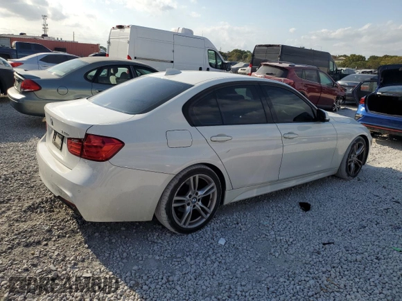 2013 BMW 3 Series 328i with VIN WBA3C1C5XDK104391, listed as a Copart auction lot 49204125 with 208,339 mi miles and Clean Title. Bid and sale history available at carsss.com. Image 3.