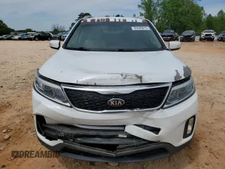 2015 Kia Sorento LX z VIN 5XYKT4A66FG643952, wystawiony jako Copart lot #53346815 z przebiegiem 160 423 mil mil oraz Szkoda całkowita • Salvage title. Historia ofert i sprzedaży dostępna na DreamBid. Obrazek 5.