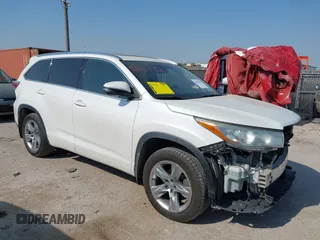 2015 Toyota Highlander Limited with VIN 5TDDKRFH6FS122123, listed as a IAAI auction lot 42050352 with 169,363 mi miles and . Bid and sale history available at DreamBid. Image 1.