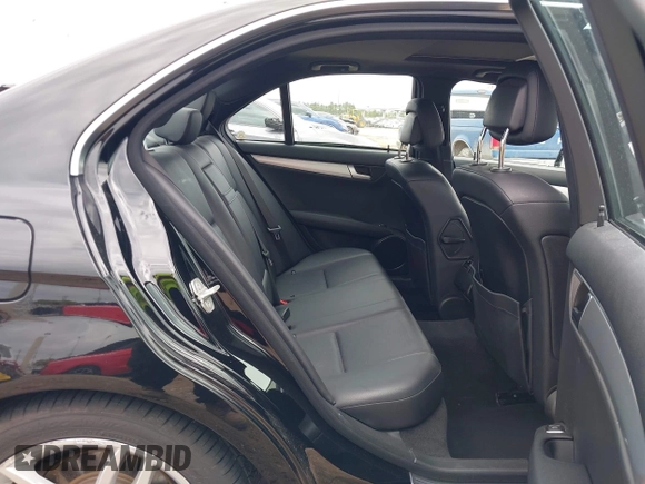 2013 Mercedes-Benz C 300 Sport with VIN WDDGF8AB3DA783106, listed as a IAAI auction lot 41911478 with 117,062 mi miles and . Bid and sale history available at carsss.com. Image 8.