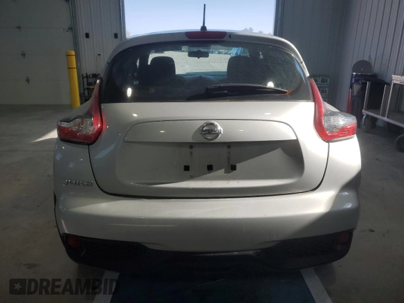 2016 Nissan Juke S z VIN JN8AF5MR3GT608794, wystawiony jako Copart lot #53975335 z przebiegiem 103 323 mil mil oraz Czysty tytuł • Clean title. Historia ofert i sprzedaży dostępna na DreamBid. Obrazek 6.