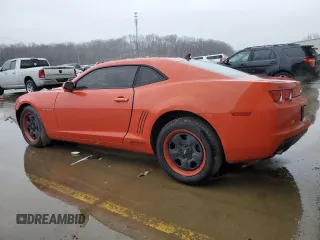 2010 Chevrolet Camaro LS z VIN 2G1FE1EV1A9218650, wystawiony jako Copart lot #42501785 z przebiegiem 122 286 mil mil oraz Szkoda całkowita • Salvage title. Historia ofert i sprzedaży dostępna na DreamBid. Obrazek 2.