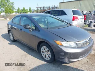 2012 Honda Civic LX z VIN 19XFB2F58CE102273, wystawiony jako IAAI lot #42409158 z przebiegiem 178 381 mil mil oraz . Historia ofert i sprzedaży dostępna na DreamBid. Obrazek 1.
