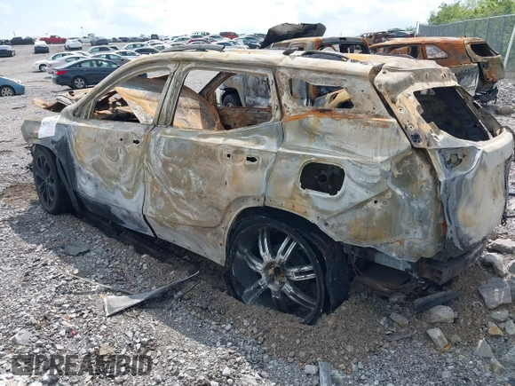 2022 GMC Terrain SLE с VIN 3GKALMEV5NL264434, выставлен на аукционе IAAI как лот 42132910 с пробегом Не указан миль и . История ставок и продаж доступна на DreamBid. Изображение 3.