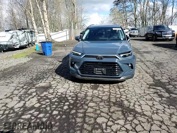 2024 Toyota Highlander XLE z VIN 5TDAAAB57RS013905, wystawiony jako Copart lot #48954735 z przebiegiem 9 006 mil mil oraz Szkoda całkowita • Salvage title. Historia ofert i sprzedaży dostępna na DreamBid. Obrazek 12.