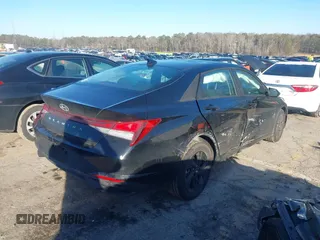 2023 Hyundai Elantra SEL z VIN KMHLM4AG6PU395983, wystawiony jako IAAI lot #41475408 z przebiegiem 45 478 mil mil oraz . Historia ofert i sprzedaży dostępna na DreamBid. Obrazek 4.