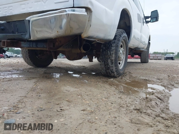 2013 Ford F-250 XL with VIN 1FTBF2B65DEA37770, listed as a IAAI auction lot 42400959 with 166,125 mi miles and . Bid and sale history available at DreamBid. Image 6.