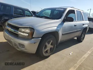 2005 Chevrolet TrailBlazer LS with VIN 1GNDT13S752302481, listed as a Copart auction lot 42891074 with Not Provided miles and Salvage Title. Bid and sale history available at DreamBid. Image 1.