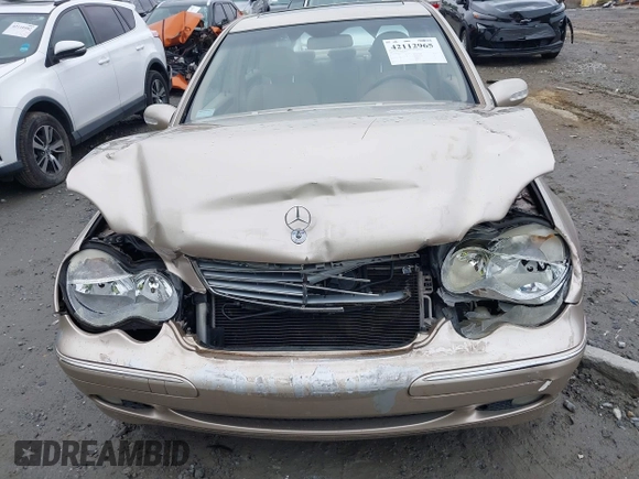 2003 Mercedes-Benz C 320 with VIN WDBRF64J03F298111, listed as a IAAI auction lot 42112965 with 198,974 mi miles and . Bid and sale history available at DreamBid. Image 12.