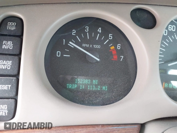2002 Buick LeSabre Custom with VIN 1G4HP54K424117708, listed as a IAAI auction lot 41794498 with 152,383 mi miles and . Bid and sale history available at carsss.com. Image 7.