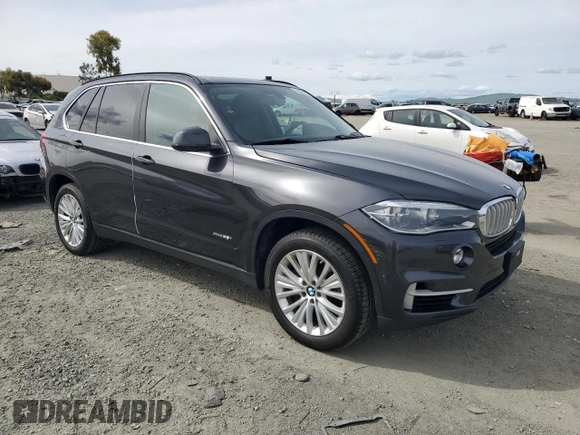 2015 BMW X5 xDrive50i z VIN 5UXKR6C5XF0J77848, wystawiony jako Copart lot #52333555 z przebiegiem 95 425 mil mil oraz Szkoda całkowita • Salvage title. Historia ofert i sprzedaży dostępna na DreamBid. Obrazek 4.