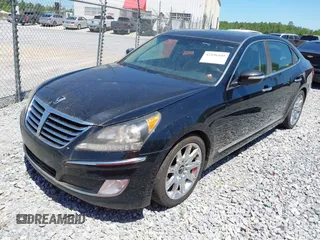 2013 Hyundai Equus Signature with VIN KMHGH4JH8DU067653, listed as a IAAI auction lot 42196105 with 164,333 mi miles and . Bid and sale history available at DreamBid. Image 2.