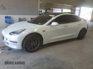 2020 Tesla Model 3 Standard Range Plus z VIN 5YJ3E1EA3LF741075, wystawiony jako Copart lot #58038875 z przebiegiem 64 981 mil mil oraz Szkoda całkowita • Salvage title. Historia ofert i sprzedaży dostępna na DreamBid. Obrazek 1.