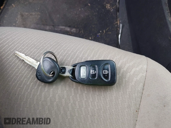 2016 Hyundai Elantra SE with VIN 5NPDH4AE4GH762014, listed as a IAAI auction lot 42534445 with 146,196 mi miles and . Bid and sale history available at DreamBid. Image 11.