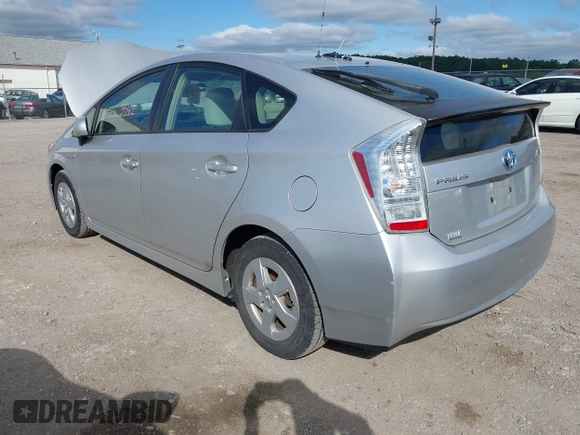 2011 Toyota Prius I z VIN JTDKN3DU5B1368583, wystawiony jako IAAI lot #42303542 z przebiegiem 220 931 mil mil oraz . Historia ofert i sprzedaży dostępna na DreamBid. Obrazek 3.
