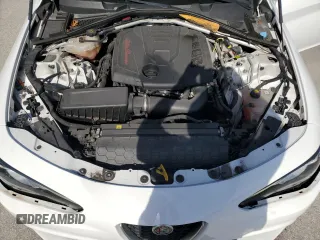 2017 Alfa Romeo Giulia Ti z VIN ZARFAECN9H7561897, wystawiony jako Copart lot #52735005 z przebiegiem 63 586 mil mil oraz Tytuł czysty. Historia ofert i sprzedaży dostępna na DreamBid. Obrazek 11.