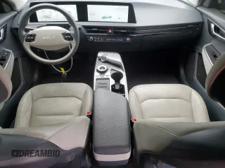 2022 Kia EV6 Wind with VIN KNDC3DLC9N5032778, listed as a Copart auction lot 48432705 with 73,390 mi miles and Salvage Title. Bid and sale history available at carsss.com. Image 8.