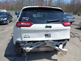 2018 Jeep Cherokee Limited с VIN 1C4PJMDB7JD592439, выставлен на аукционе IAAI как лот 42095456 с пробегом 98 089 миль миль и . История ставок и продаж доступна на DreamBid. Изображение 17.
