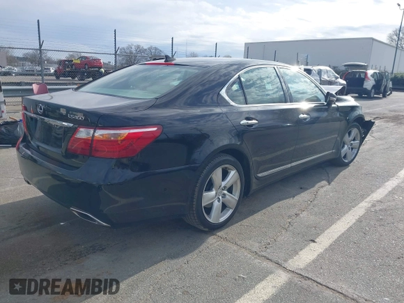 2011 Lexus LS 460 с VIN JTHBL5EF0B5103062, выставлен на аукционе IAAI как лот 41757593 с пробегом 86 629 миль миль и . История ставок и продаж доступна на DreamBid. Изображение 4.