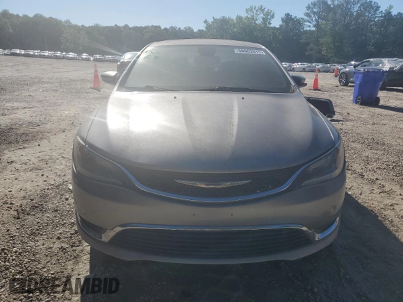 2015 Chrysler 200 Limited z VIN 1C3CCCAB8FN741695, wystawiony jako Copart lot #58062015 z przebiegiem Nie podano mil oraz Szkody całkowita. Historia ofert i sprzedaży dostępna na DreamBid. Obrazek 5.