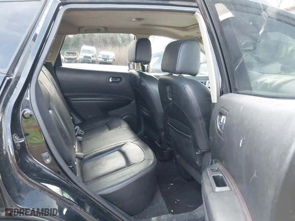 2009 Nissan Rogue SL with VIN JN8AS58V29W443020, listed as a IAAI auction lot 41824308 with 184,596 mi miles. Bid and sale history available at carsss.com. Image 8.