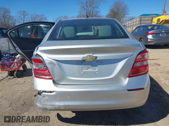 2018 Chevrolet Sonic LS with VIN 1G1JB5SH2J4112817, listed as a IAAI auction lot 41620486 with 60,479 mi miles and . Bid and sale history available at DreamBid. Image 16.