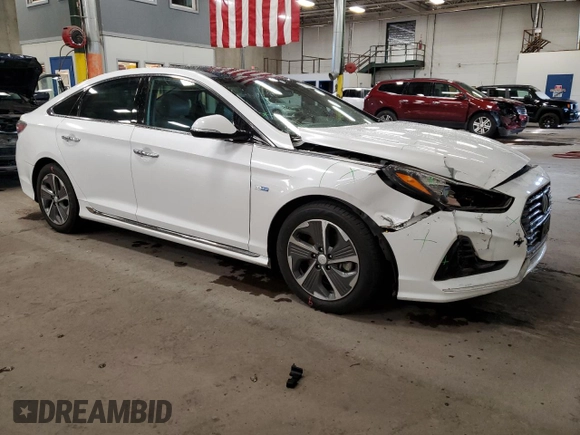 2018 Hyundai Sonata Hybrid Limited with VIN KMHE34L31JA084041, listed as a Copart auction lot 78978654 with 74,221 mi miles and Non Repairable. Bid and sale history available at carsss.com. Image 4.