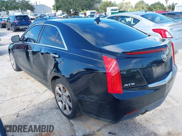2014 Cadillac ATS Standard RWD z VIN 1G6AA5RA6E0146052, wystawiony jako IAAI lot #40220255 z przebiegiem 128 569 mil mil oraz . Historia ofert i sprzedaży dostępna na DreamBid. Obrazek 3.
