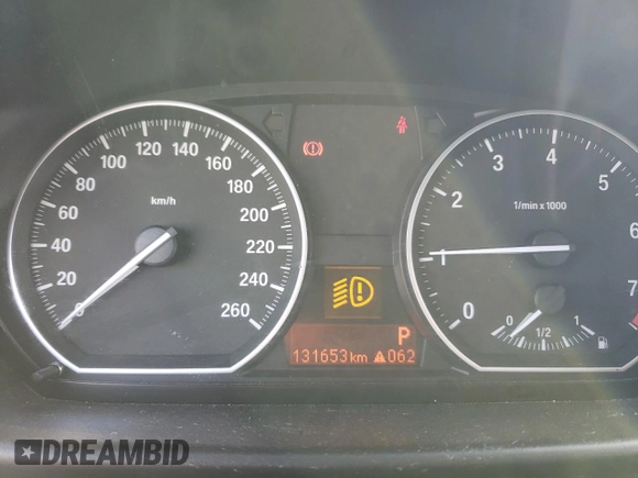 2009 BMW 1 Series 128i with VIN WBAUP73529VK75976, listed as a Copart auction lot 75642404 with 131,653 mi miles and Salvage Title. Bid and sale history available at carsss.com. Image 9.