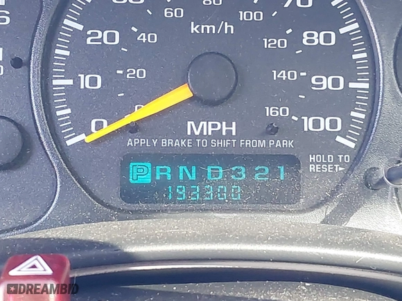 2001 Chevrolet Tahoe LS with VIN 1GNEK13T61J251300, listed as a IAAI auction lot 42071879 with 193,300 mi miles. Bid and sale history available at carsss.com. Image 12.