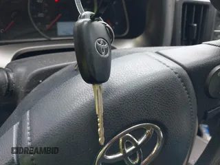 2015 Toyota RAV4 LE z VIN JTMBFREV2FD128337, wystawiony jako IAAI lot #42290854 z przebiegiem 114 219 mil mil oraz . Historia ofert i sprzedaży dostępna na DreamBid. Obrazek 11.