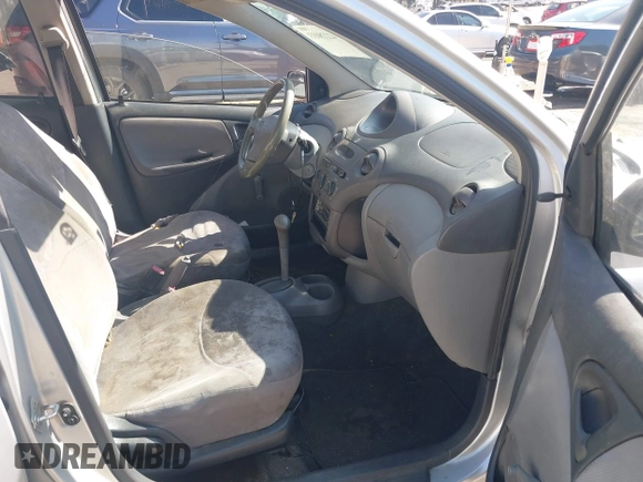 2000 Toyota ECHO with VIN JTDBT1236Y0028488, listed as a IAAI auction lot 42228033 with 246,702 mi miles and . Bid and sale history available at DreamBid. Image 5.