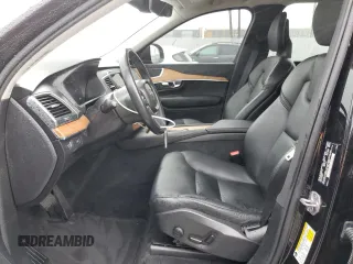 2022 Volvo XC90 Momentum z VIN YV4102PK0N1786405, wystawiony jako Copart lot #48247415 z przebiegiem 52 790 mil mil oraz Szkoda całkowita • Salvage title. Historia ofert i sprzedaży dostępna na DreamBid. Obrazek 7.