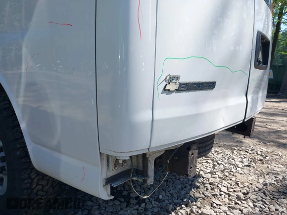 2017 Chevrolet Express Cargo with VIN 1GCZGHFF9H1136193, listed as a IAAI auction lot 42502511 with 149,458 mi miles and . Bid and sale history available at DreamBid. Image 17.