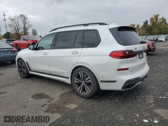 2021 BMW X7 M50i with VIN 5UXCX6C01M9E94072, listed as a Copart auction lot 78746064 with 34,400 mi miles and Salvage Title. Bid and sale history available at carsss.com. Image 2.