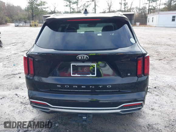 2021 Kia Sorento S with VIN 5XYRL4LC5MG067107, listed as a IAAI auction lot 41296022 with 66,000 mi miles. Bid and sale history available at carsss.com. Image 17.
