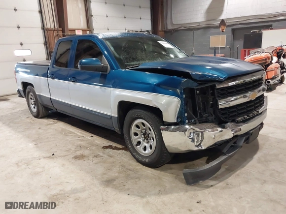 2018 Chevrolet Silverado 1500 LT with VIN 2GCVKREC9J1114124, listed as a IAAI auction lot 41201516 with 51,857 mi miles. Bid and sale history available at carsss.com. Image 1.
