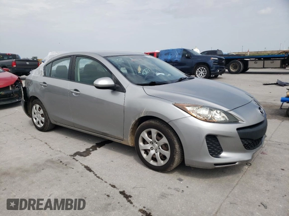2013 Mazda 3 i SV with VIN JM1BL1TG5D1826454, listed as a Copart auction lot 62945005 with 115,921 mi miles and Salvage title. Bid and sale history available at DreamBid. Image 4.