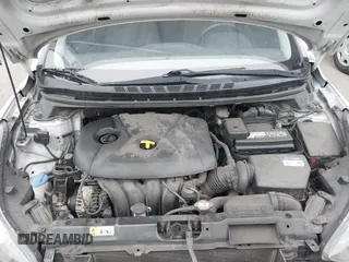 2016 Hyundai Elantra SE с VIN KMHDH4AE9GU490903, выставлен на аукционе IAAI как лот 42164765 с пробегом 121 666 миль миль и . История ставок и продаж доступна на DreamBid. Изображение 10.