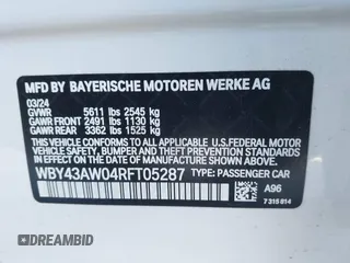 2024 BMW i4 eDrive35 z VIN WBY43AW04RFT05287, wystawiony jako IAAI lot #41427545 z przebiegiem 6 347 mil mil oraz . Historia ofert i sprzedaży dostępna na DreamBid. Obrazek 9.