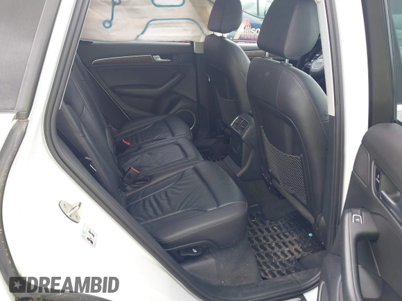 2015 Audi Q5 Premium Plus z VIN WA1LFAFP3FA051933, wystawiony jako IAAI lot #42346116 z przebiegiem 67 640 mil mil oraz . Historia ofert i sprzedaży dostępna na DreamBid. Obrazek 8.