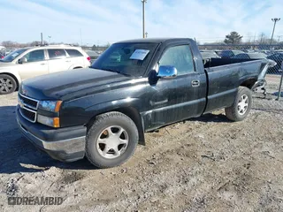 2006 Chevrolet Silverado 1500 Work Truck with VIN 3GCEC14X96G261609, listed as a IAAI auction lot 41423409 with 149,891 mi miles. Bid and sale history available at carsss.com. Image 2.